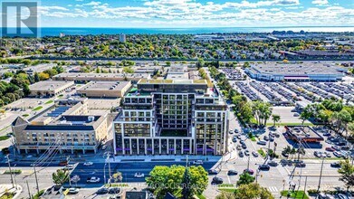 801 The Queensway in Toronto, ON - Building Photo - Building Photo