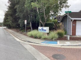 294 Barkentine Ct in Aptos, CA - Building Photo