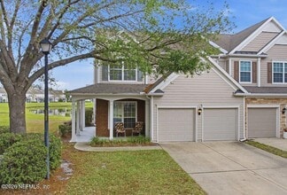 11152 Castlemain Cir S in Jacksonville, FL - Foto de edificio - Building Photo