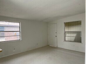 8154 St Andrew Ln in El Paso, TX - Building Photo - Building Photo