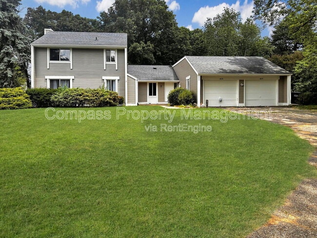 property at 4830 Norfolk Cir