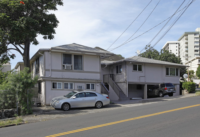 1053 Wilder Ave in Honolulu, HI - Foto de edificio - Building Photo