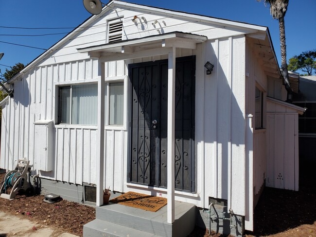 property at 11012 Aletta Ave