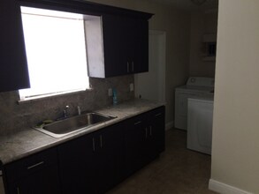 20420 NW 25th Ct in Miami Gardens, FL - Building Photo - Building Photo