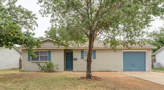 1903 73rd St in Lubbock, TX - Foto de edificio - Building Photo