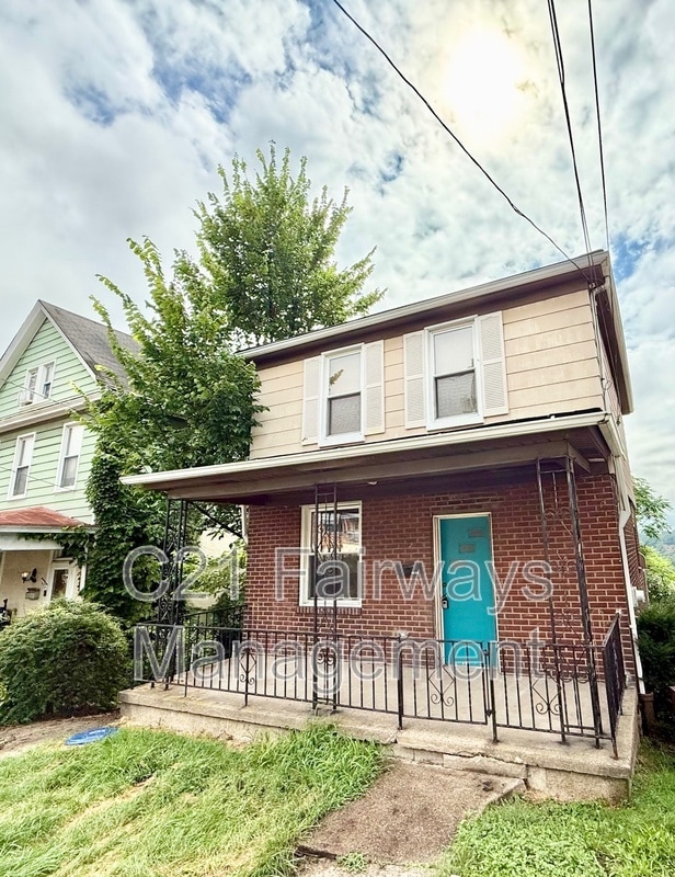 property at 1638 Methyl St