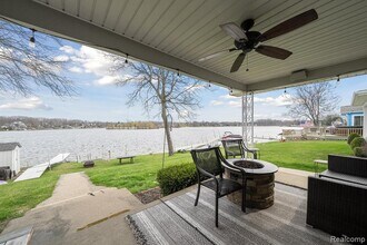 4071 Homestead Dr in Howell, MI - Building Photo - Building Photo