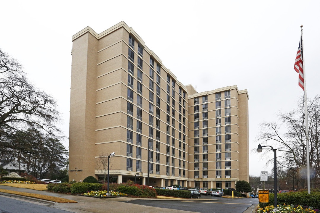 Calvin Court Apartments in Atlanta, GA - Building Photo