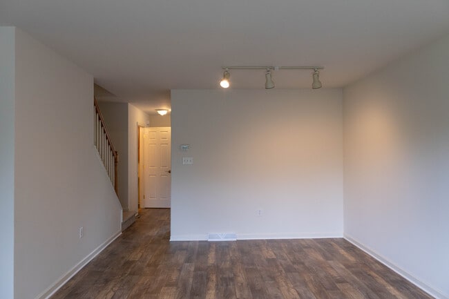 49 Ramsgate Ln in Lancaster, PA - Foto de edificio - Building Photo