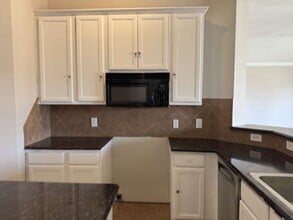 614 N 7th St in Wolfforth, TX - Building Photo - Building Photo