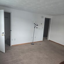 410 Moosic Rd in Old Forge, PA - Building Photo - Building Photo