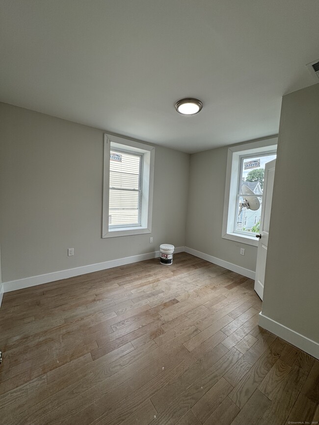 485 Howard Ave in New Haven, CT - Building Photo - Building Photo
