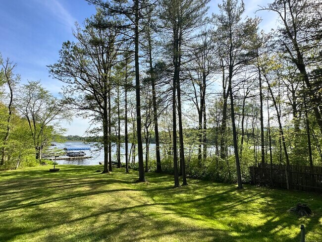 61 Preston Ln in Salisbury, CT - Building Photo - Building Photo