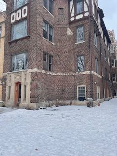 1354 W Greenleaf Ave in Chicago, IL - Building Photo
