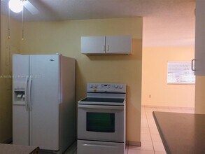 14545 SW 73rd St in Miami, FL - Building Photo - Building Photo
