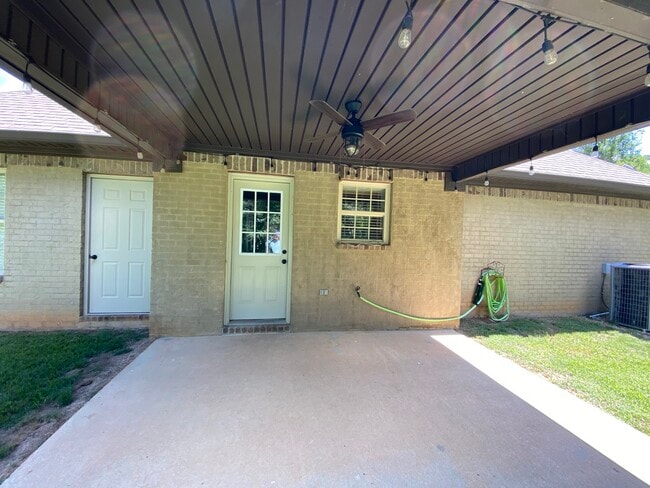 5210 Red Valley Rd in Remlap, AL - Building Photo - Building Photo