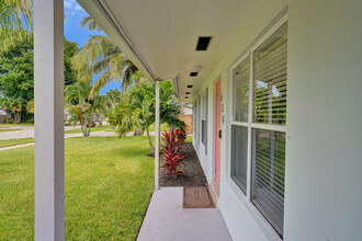 538 Ibis Dr in Delray Beach, FL - Building Photo - Building Photo