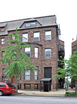 1223 N Calvert St Apartamentos