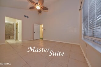 1372 Michelangelo Dr in El Paso, TX - Building Photo - Building Photo