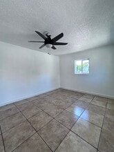 1728 W 55th St in Los Angeles, CA - Building Photo - Building Photo