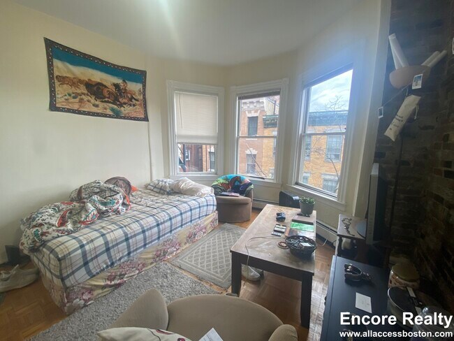 40 Anderson St, Unit 12 in Boston, MA - Building Photo - Building Photo