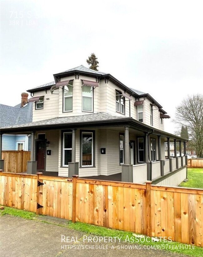 property at 715 S Sheridan Ave