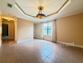 5140 W Hunters Chapel Ct in Baton Rouge, LA - Building Photo - Building Photo