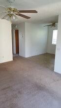 522 W Fallbrook St in Fallbrook, CA - Building Photo - Building Photo