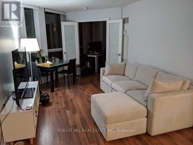 property at 500 Doris Ave