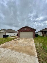 11728 Jude Way in Yukon, OK - Building Photo - Building Photo