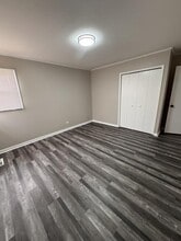 445 Tomahawk St in Park Forest, IL - Building Photo - Building Photo