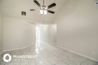 148 Parkside Dr in Stockbridge, GA - Foto de edificio - Building Photo