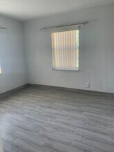 337 Kenilworth Blvd in West Palm Beach, FL - Building Photo - Building Photo