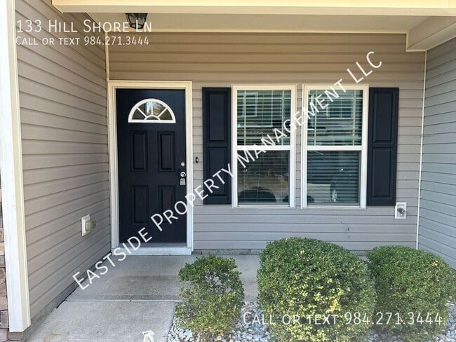 133 Hill Shore Ln in Clayton, NC - Building Photo - Building Photo