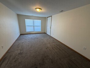 614 1/2 Broad St in Warrensburg, MO - Building Photo - Building Photo