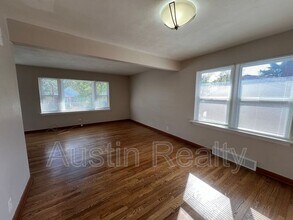 1509 Collins Ave in Richmond Heights, MO - Building Photo - Building Photo