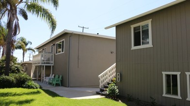 Topeka Apartments in Oceanside, CA - Building Photo - Building Photo