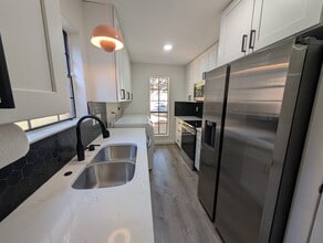 1601 Faro Dr in Austin, TX - Building Photo - Building Photo