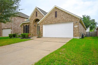 19734 Amber Village Ln in Richmond, TX - Building Photo - Building Photo