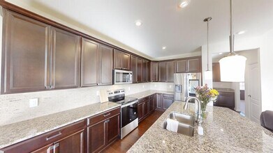 2694 Timber Glen Dr in Ann Arbor, MI - Building Photo - Building Photo