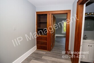 54 S Portage Path in Akron, OH - Building Photo - Building Photo