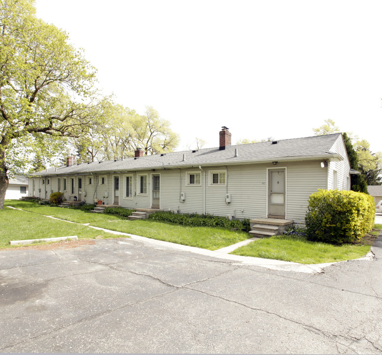 Venice Sands in Royal Oak, MI - Building Photo