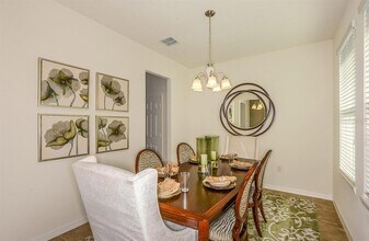 8130 Red Stopper Ln in Winter Garden, FL - Building Photo - Building Photo