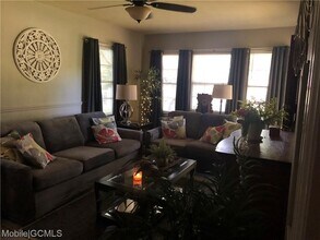 55 Thompson Blvd in Chickasaw, AL - Building Photo - Building Photo