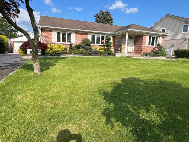property at 99 East St