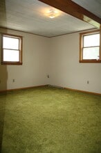 526 Larimer Ave in Turtle Creek, PA - Building Photo - Building Photo