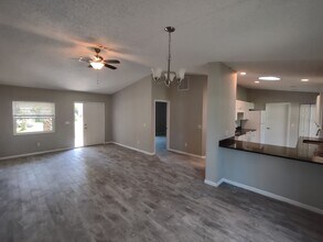 30 Belvedere Ln in Palm Coast, FL - Building Photo - Building Photo