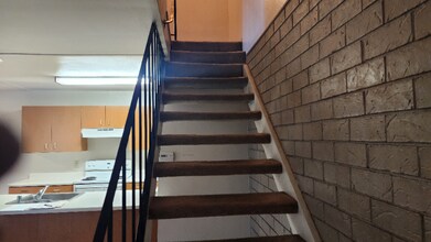 2128 Palisade Ave in Modesto, CA - Foto de edificio - Building Photo