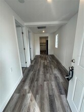 3417 W St Conrad St, Unit A in Tampa, FL - Building Photo - Building Photo