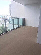 1600 NE 1st Ct in Miami, FL - Foto de edificio - Building Photo